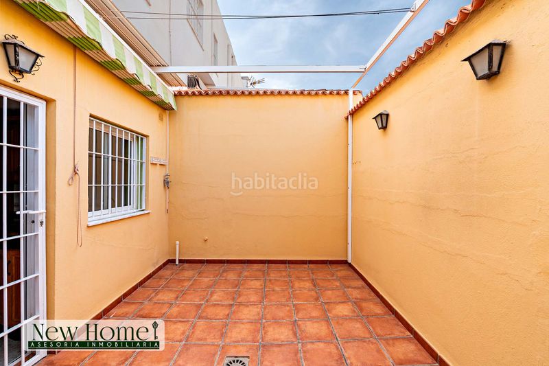 Foto f80371e7-e3f9-416b-9947-8aaab656f831. Casa adossada amb aparcament piscina a Aguadulce Norte Roquetas de Mar