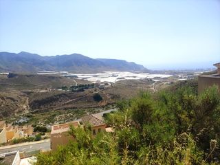 Wohngrundstück  Calle los jarales. Se vende terreno para futuro proyecto con vistas al mar