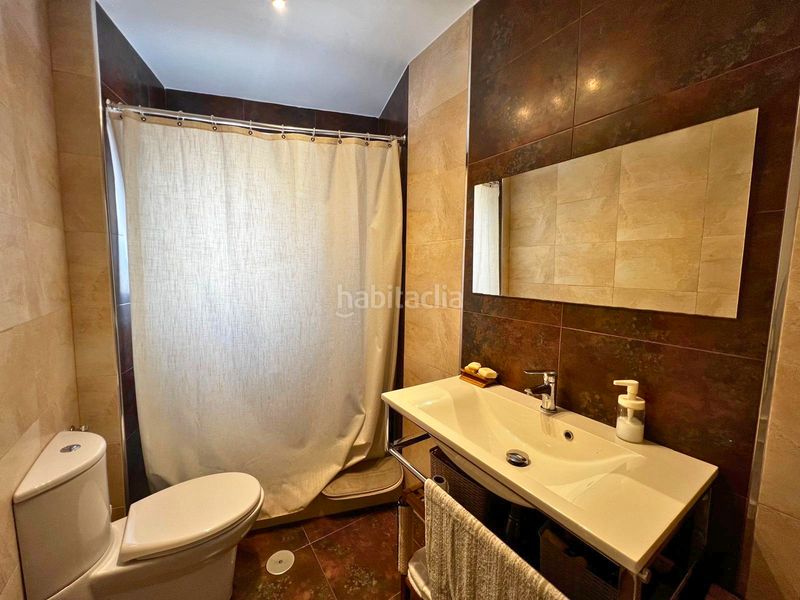 Foto aaa9fde1-8605-4c48-9cc1-aaf2ba370203. Casa adossada a Roquetas pueblo Roquetas de Mar