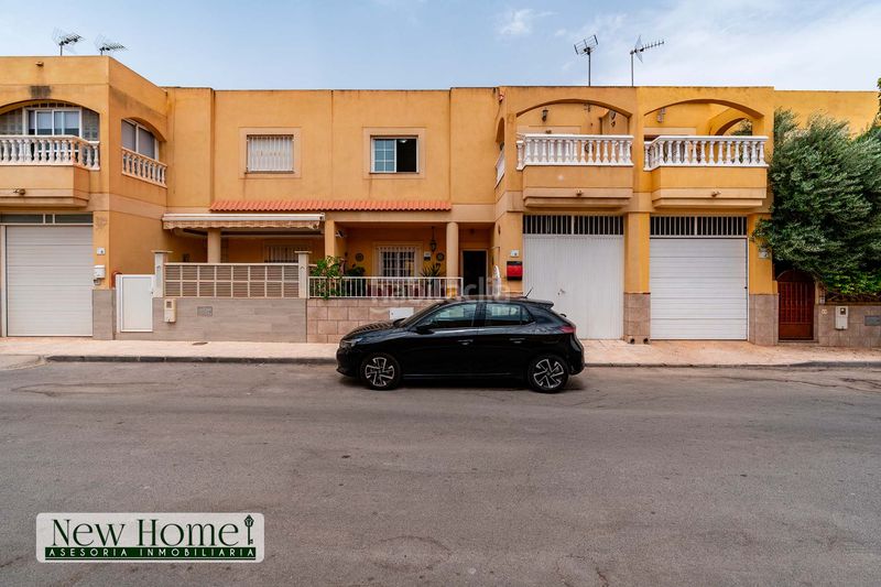 Foto 40d72b0b-28de-4205-b549-73736c7d91e4. Casa adossada a La Gangosa Vícar
