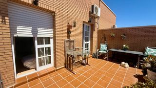 Ático  Calle sierro. Ático con gran terraza en venta en calle sierro, almería capital