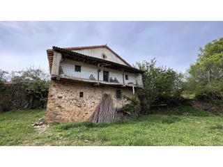 Casa a Plaza sancho garcía 1. Casa independiente en para