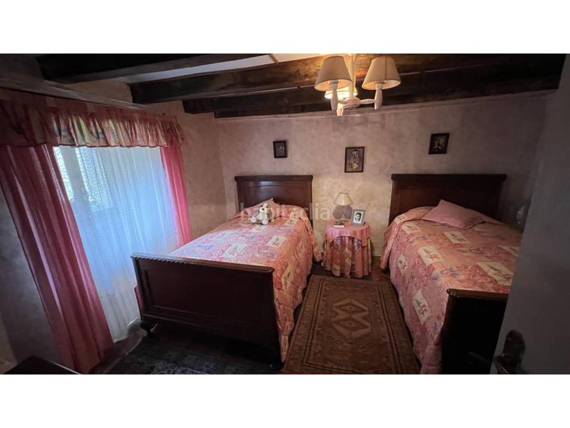 Foto c9815552-8b1a-4e81-9d20-586a8f0050c8. Casa bifamiliare in real 4 in Merindad de Sotoscueva