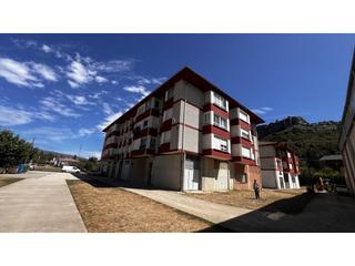Appartement à La vega 16. Piso grande con chimenea en pedrosa de valdeporres