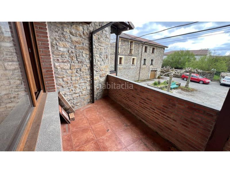 Foto 118d55d2-7b59-4184-85c0-fad161961592. Casa in plaza los madrileños 4 in Merindad de Montija