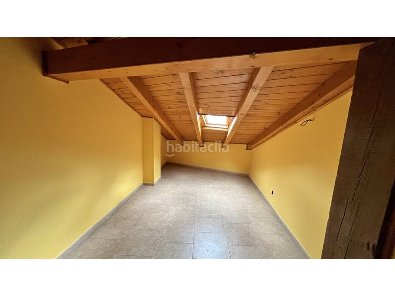 Foto 4b34e8a8-2d7a-4327-919b-d9a1049faeb0. Casa in plaza los madrileños 4 in Merindad de Montija