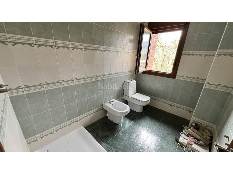 Foto 7044f531-9d92-4346-a799-17bc6298de36. Casa in plaza los madrileños 4 in Merindad de Montija