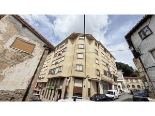 Flat in Calle bermejillo 2. Venta de piso en espinosa de los monteros