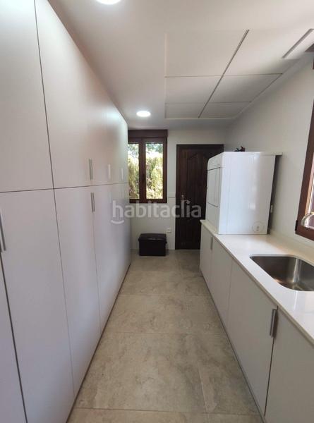 Foto 0516f720-ee86-4b4c-8ede-4e9a0598fed0. Chalet avec parking piscine dans Alzabares Elche / Elx