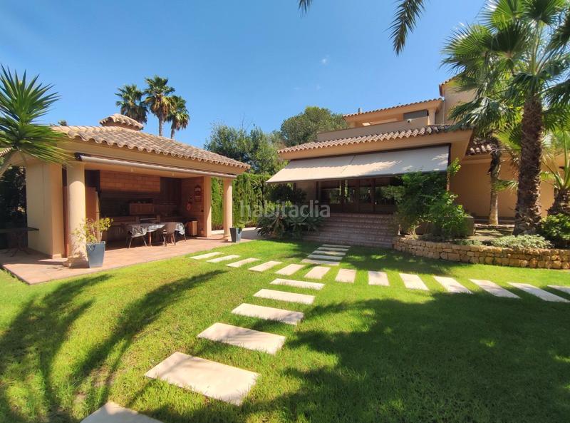 Foto 315acaf2-3205-40bd-8173-559900addee3. Chalet avec parking piscine dans Alzabares Elche / Elx