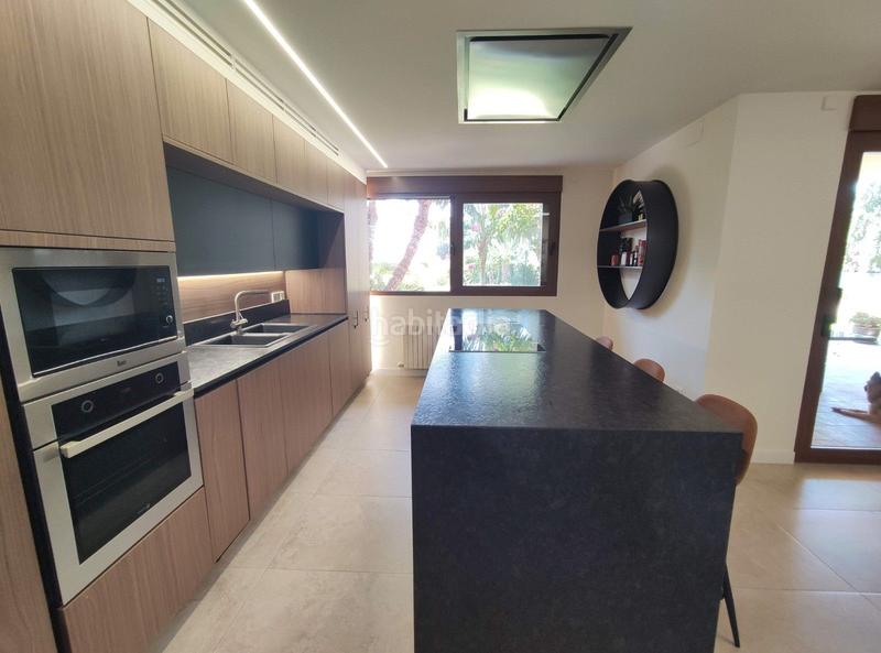 Foto 367af670-dad9-4c4a-92c6-f9b3e0167812. Chalet avec parking piscine dans Alzabares Elche / Elx