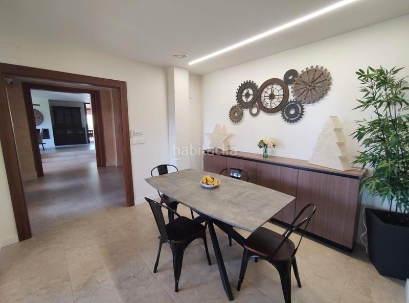 Foto 88aa0de3-046a-4e4e-8fc6-bc13b4f15d02. Chalet avec parking piscine dans Alzabares Elche / Elx