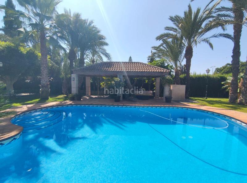 Foto 89214e3f-232b-4fb5-99ff-27ff1efa7061. Chalet avec parking piscine dans Alzabares Elche / Elx