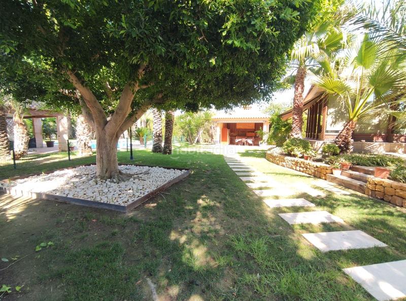 Foto a3aa13ea-eb26-4005-9475-0ddf9c112bed. Chalet avec parking piscine dans Alzabares Elche / Elx