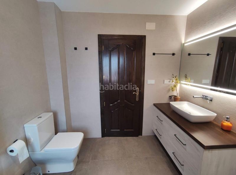 Foto eb63ce0c-54db-4979-af4d-ba792fe5885a. Chalet avec parking piscine dans Alzabares Elche / Elx