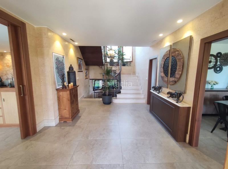 Foto fa05bebd-ed04-4643-ad91-0c180c57a61c. Chalet avec parking piscine dans Alzabares Elche / Elx