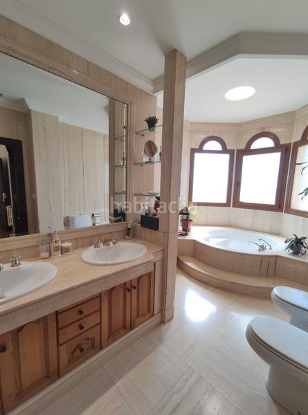 Foto fa645549-d6a4-47b7-a511-d3dabcd4b999. Chalet avec parking piscine dans Alzabares Elche / Elx