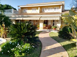 Xalet a Perleta - Maitino. Chalet en perletaelche a la venta, consta de plata suelo , sãtan