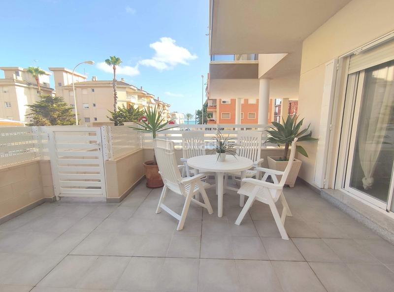Foto 141a2550-96a7-4e64-bde6-296c0544b84a. Rent flat with pool in Calas Santiago Bernabeu Santa Pola