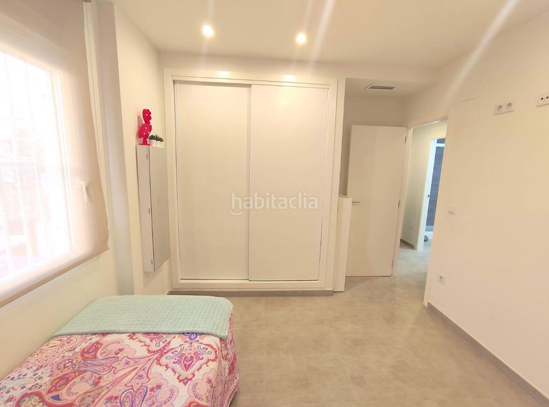 Foto 7d55f61c-7b92-48de-99c6-4c427a3efa2f. Rent flat with pool in Calas Santiago Bernabeu Santa Pola