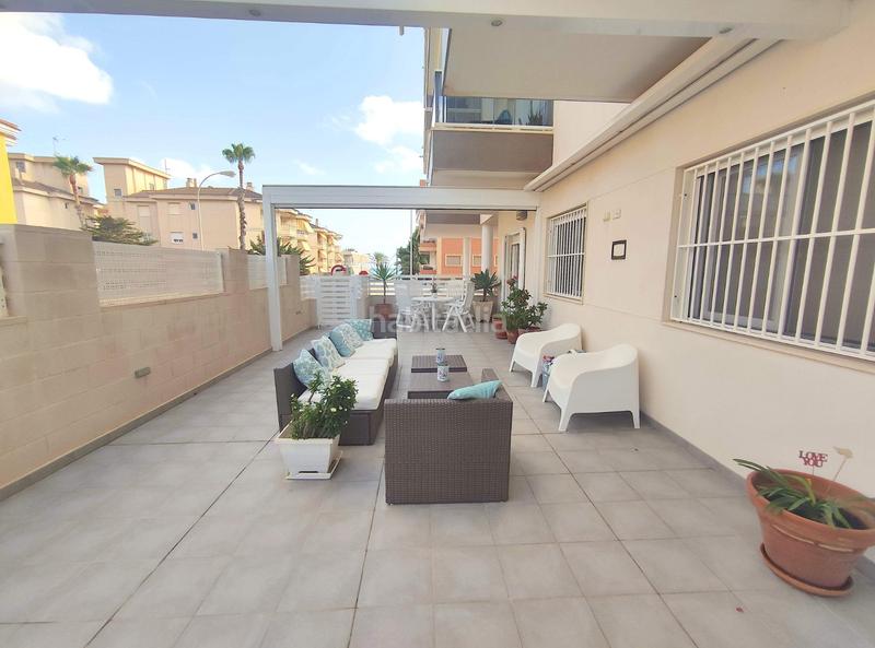Foto a7599ee1-fb3a-4221-9bea-f8972f4b2ba8. Rent flat with pool in Calas Santiago Bernabeu Santa Pola