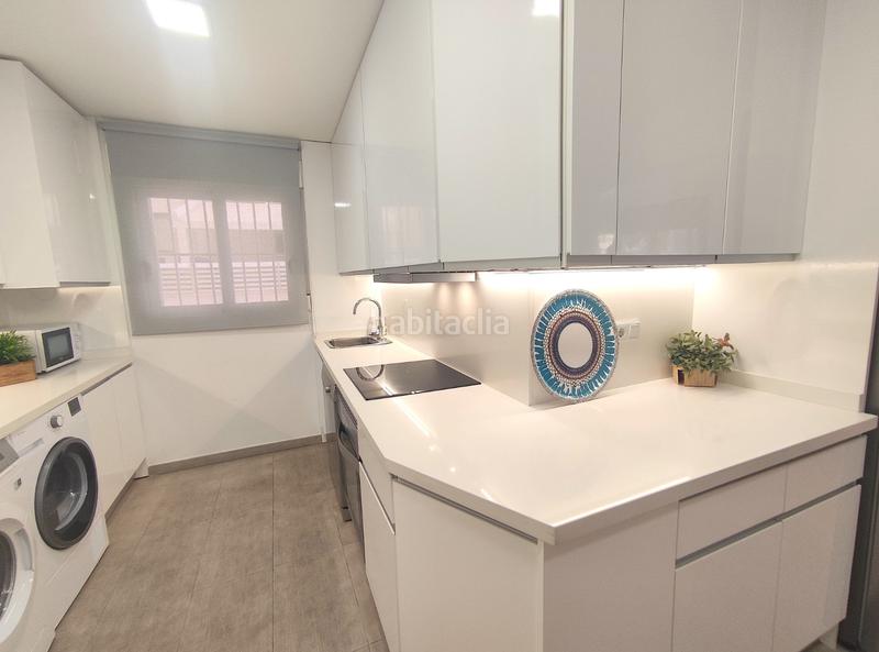 Foto ea535fc0-f495-4de0-9829-c7fcceed6d8b. Rent flat with pool in Calas Santiago Bernabeu Santa Pola