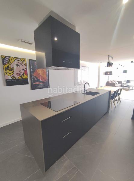 Foto bd58f497-7581-4fdf-b437-e4c9fa22c1df. Rent flat with heating parking in Barrio del Centro Alicante