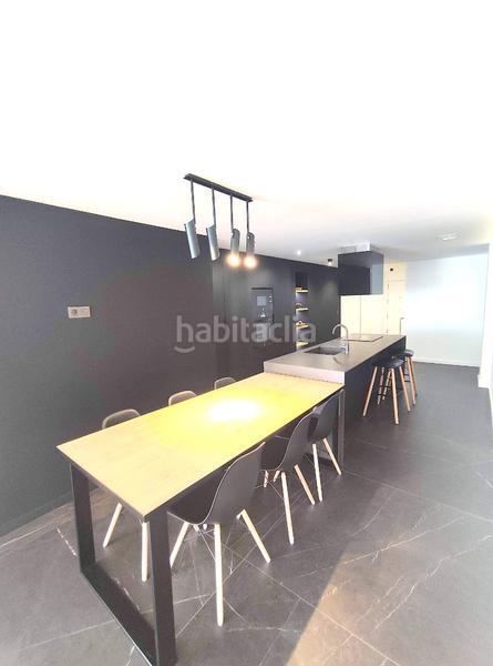 Foto eb3bdd56-47a5-4021-9b55-55b77d8b1e17. Rent flat with heating parking in Barrio del Centro Alicante