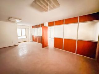 Lloguer Pis a Centro. Local entresuelo de 120m2 en calle muy cãntrica de elche, dividi