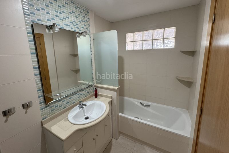 Foto 10c3766a-b9e2-43d2-8b18-77d048a5ff45. Casa adossada amb calefacció aparcament piscina a Rojales