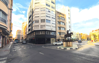 Location Local commercial à Centro. Cãntrico local de 654m2 esquina puente de la virgen y calle juan
