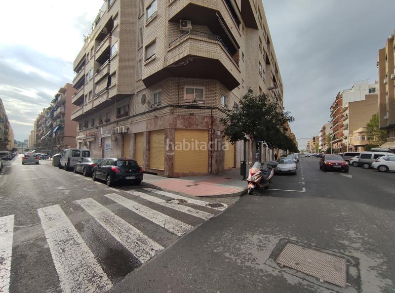 Foto 127fea61-fb94-47d1-a6d7-44078e04a49b. Lloguer local comercial a Plaza Crevillente - Antiguos Juzgados - El Asilo Elche / Elx