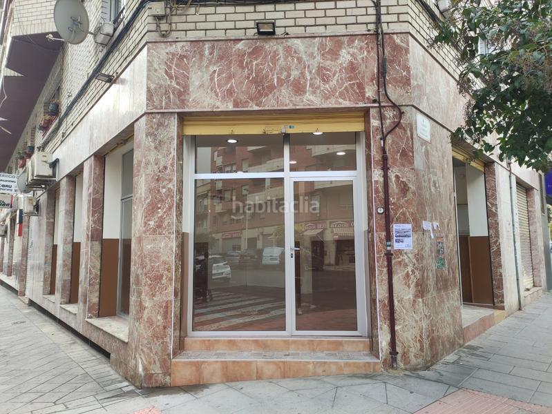 Foto b8e336f2-660b-4554-aa87-11ef211e5a2f. Location local commercial dans Plaza Crevillente - Antiguos Juzgados - El Asilo Elche / Elx