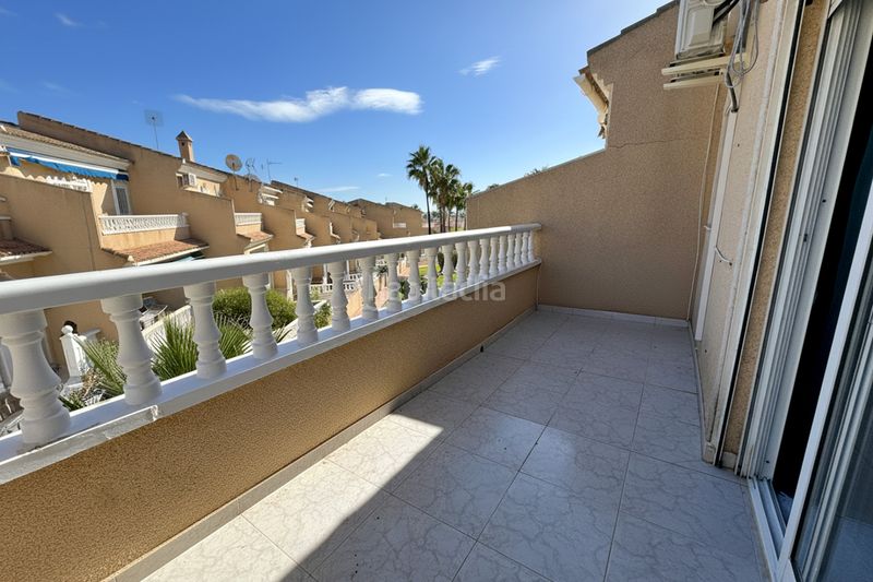 Foto d1979fca-f8b6-4890-87ae-52844d0db543. Casa amb calefacció aparcament piscina a Rojales
