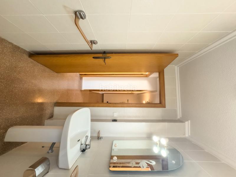 Foto 01c79113-1fd8-43e3-9615-2013f63840f6. Lloguer apartament amb piscina a Playa Levante Santa Pola