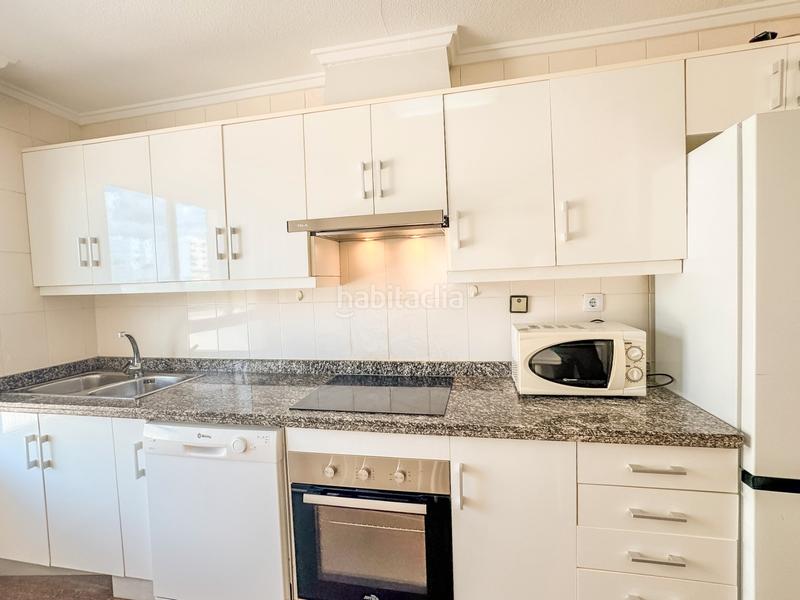 Foto 2a74a897-4c0f-4944-9ec5-c67e06c8dc16. Lloguer apartament amb piscina a Playa Levante Santa Pola