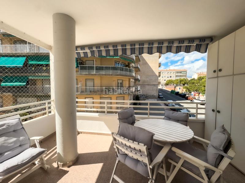 Foto 7a1412e0-7234-412c-8579-fbdc0f2a165f. Lloguer apartament amb piscina a Playa Levante Santa Pola