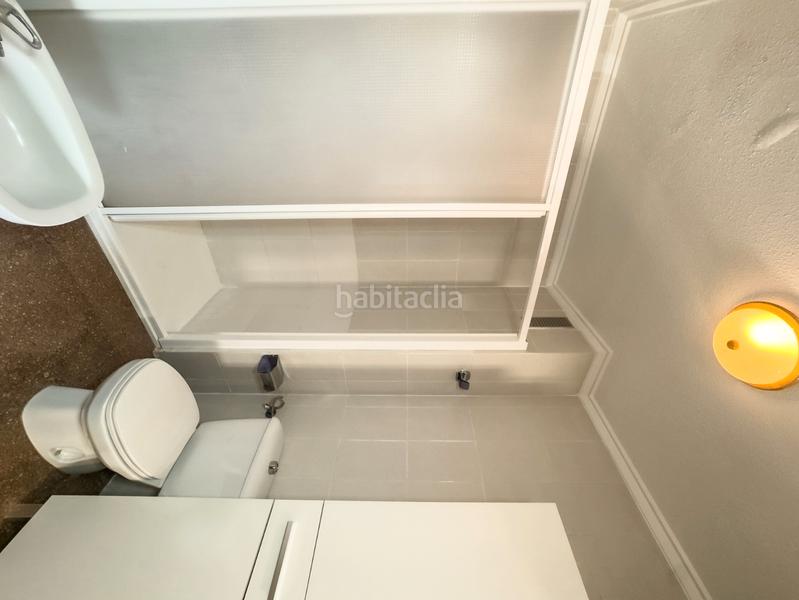 Foto b0a00a50-f0e3-48cf-8e17-f072b68691e1. Lloguer apartament amb piscina a Playa Levante Santa Pola