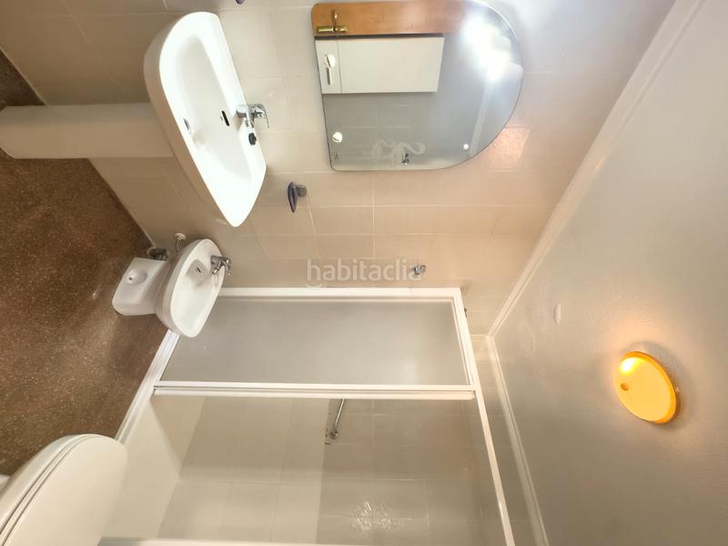 Foto ca6d87fc-b1c5-4bbe-af44-4cb566d31d97. Lloguer apartament amb piscina a Playa Levante Santa Pola