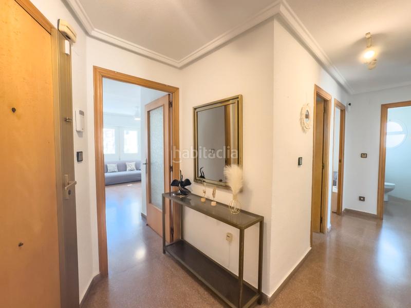 Foto f76bcd08-dbb1-42db-8cd5-28e19e4e9d40. Location appartement avec piscine dans Playa Levante Santa Pola