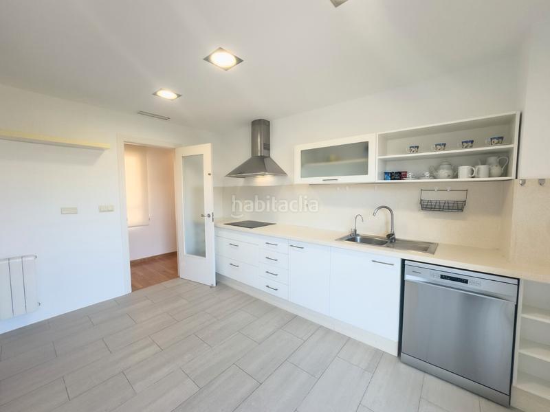 Foto 3a317a64-40dc-4db9-abda-fb67d99f2920. Lloguer pis amb calefacció aparcament a Ciutat Universitària Elche / Elx