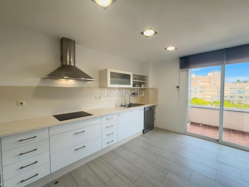 Foto 53b79112-9c51-4ca9-a6e1-6c75ffe49bd2. Location appartement avec chauffage parking dans Ciutat Universitària Elche / Elx