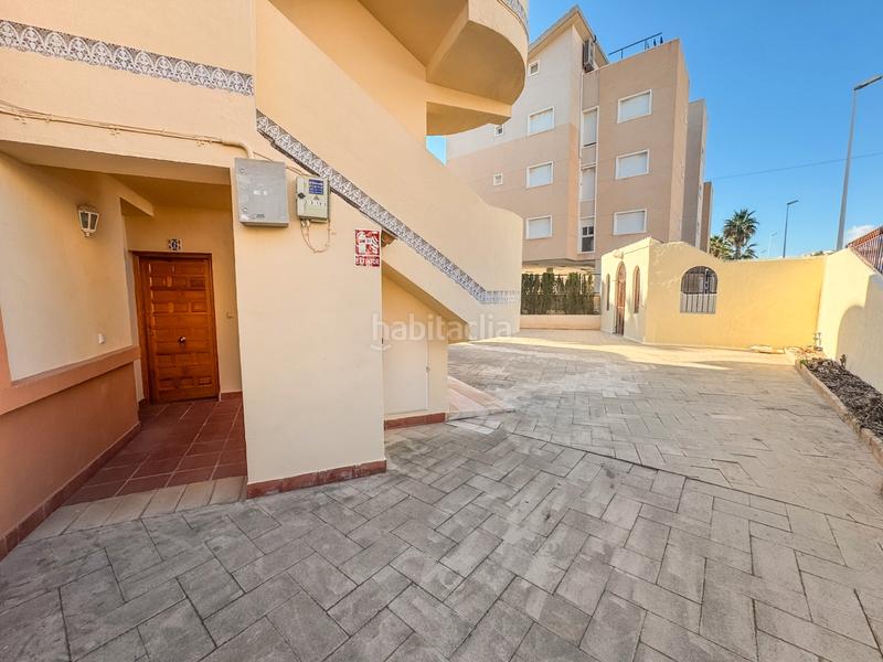 Foto 338de717-29cf-45c2-9a66-5c24a1c93cfe. Rent ground floor with heating pool in Calas Santiago Bernabeu Santa Pola