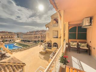 Affitto Piano terra in Calas Santiago Bernabeu. Bonito apartamento ennbsp alquiler de temporada de 15 septiembre