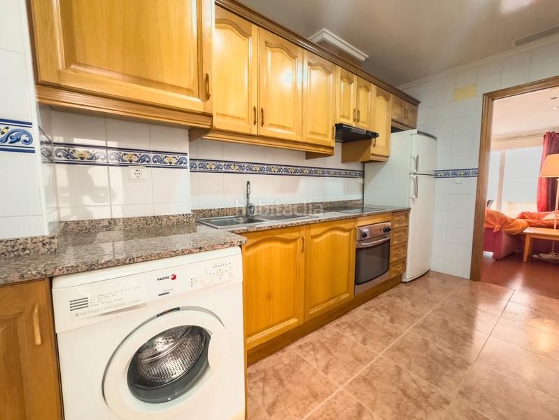 Foto 008247bd-925b-44d1-bacc-e6afb0f234d1. Rent apartment in Playa Levante Santa Pola