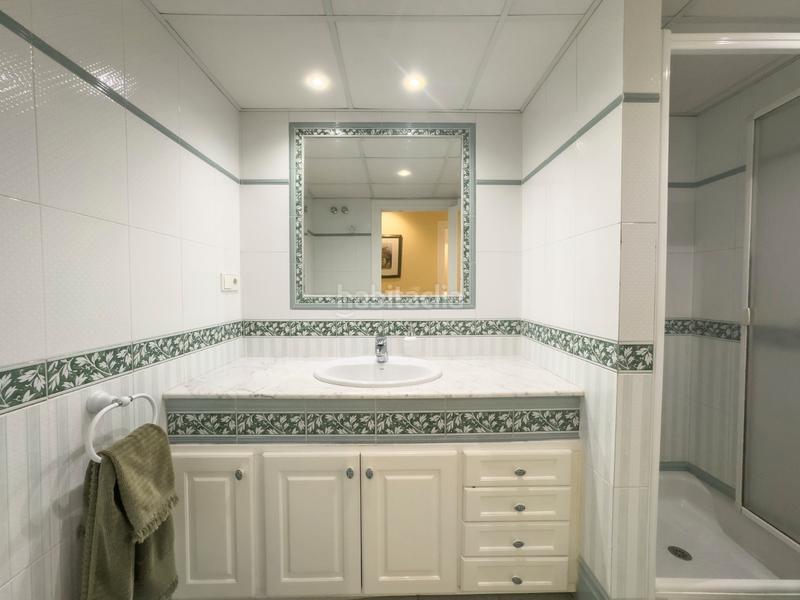 Foto 3aaf6941-129c-4828-8caa-221f2b824ab3. Lloguer apartament amb aparcament a Playa Levante Santa Pola