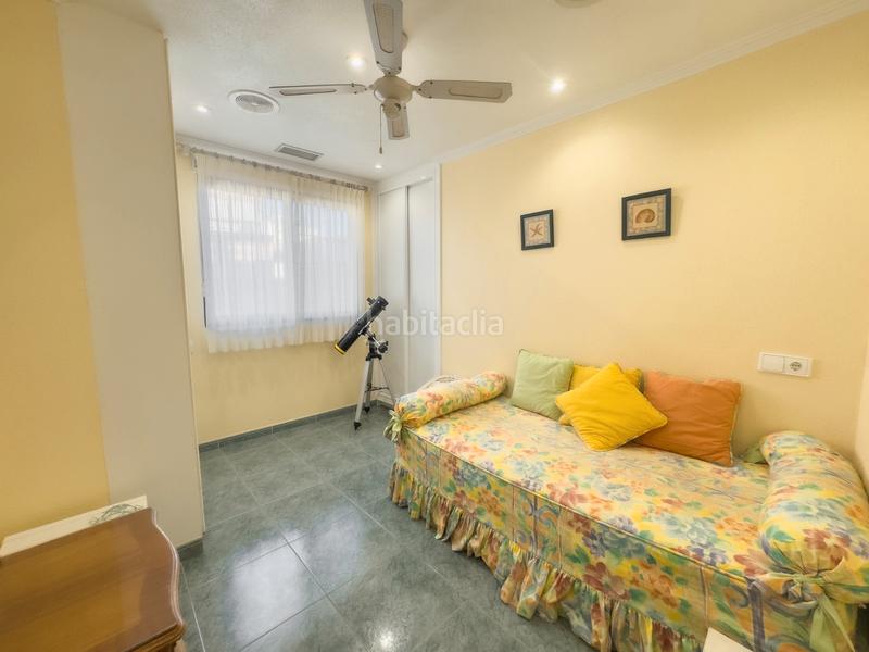 Foto 9d668299-3528-4a95-a1af-f4ed5d2c524a. Lloguer apartament amb aparcament a Playa Levante Santa Pola