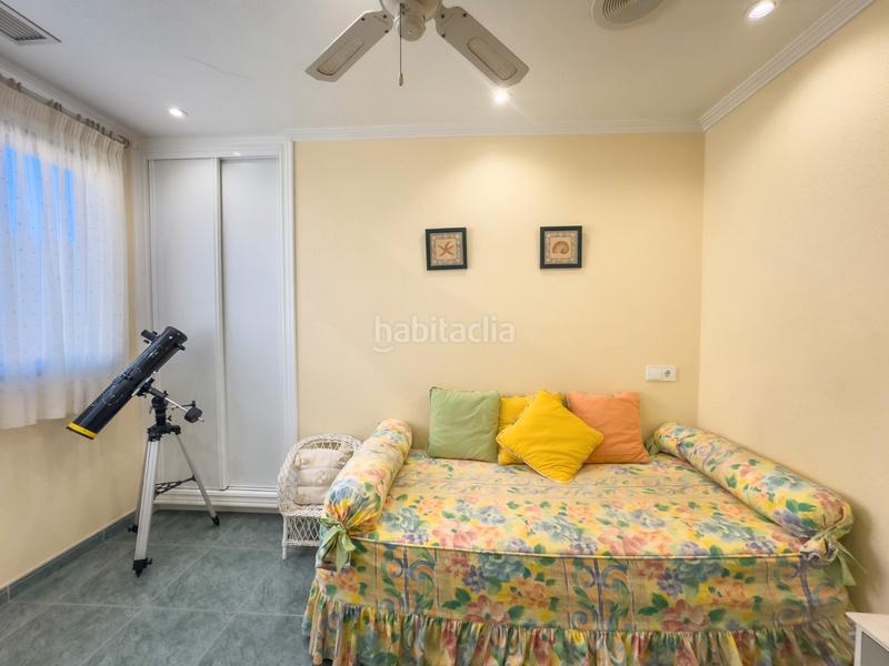 Foto bd8d1694-e583-4d3e-b196-188385968cd4. Lloguer apartament amb aparcament a Playa Levante Santa Pola