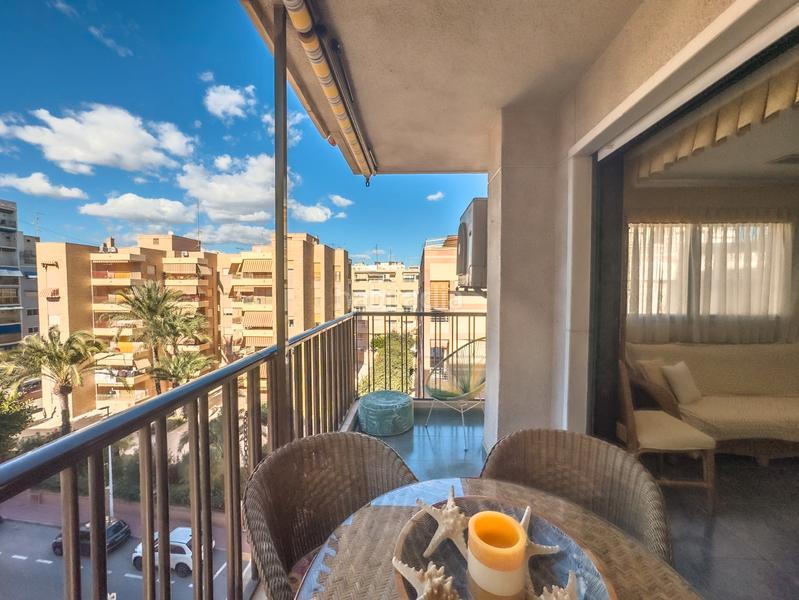 Foto dfe6e619-114f-4310-ae0a-9cb8550ceae5. Lloguer apartament amb aparcament a Playa Levante Santa Pola