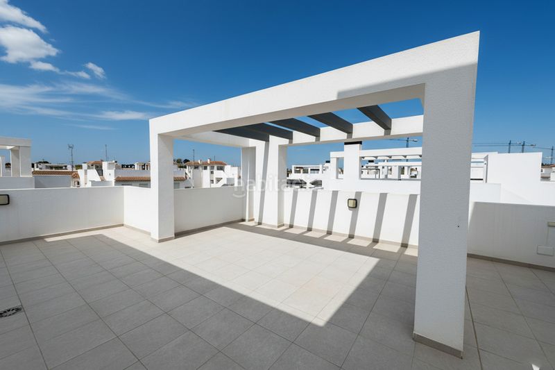 Foto 368acc8b-3839-4fa9-b8bf-6fea3190aae9. Apartament amb calefacció aparcament piscina a Rojales